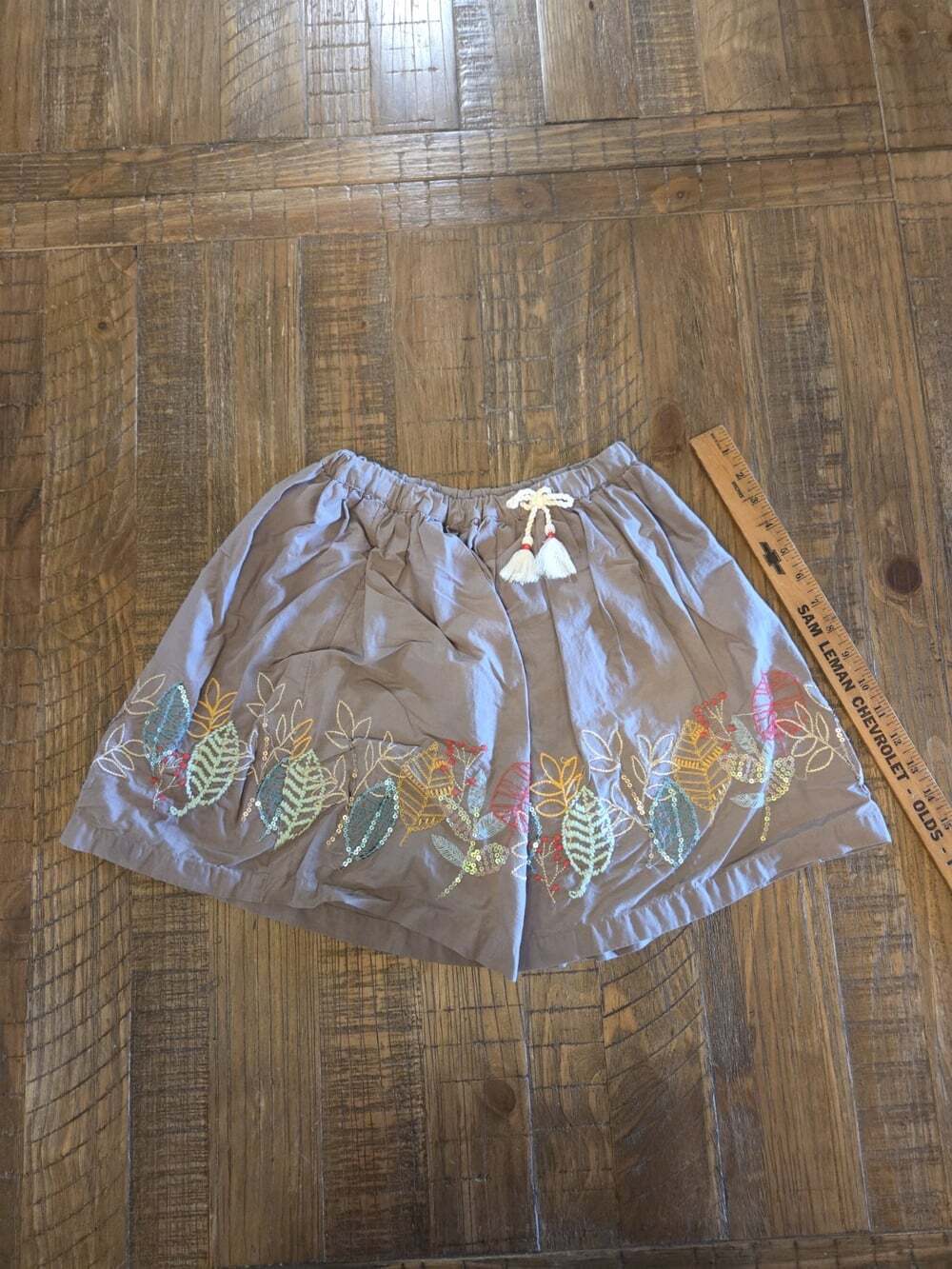 Peek Girl's Size 10 Skirt Short Embroidered Floral
